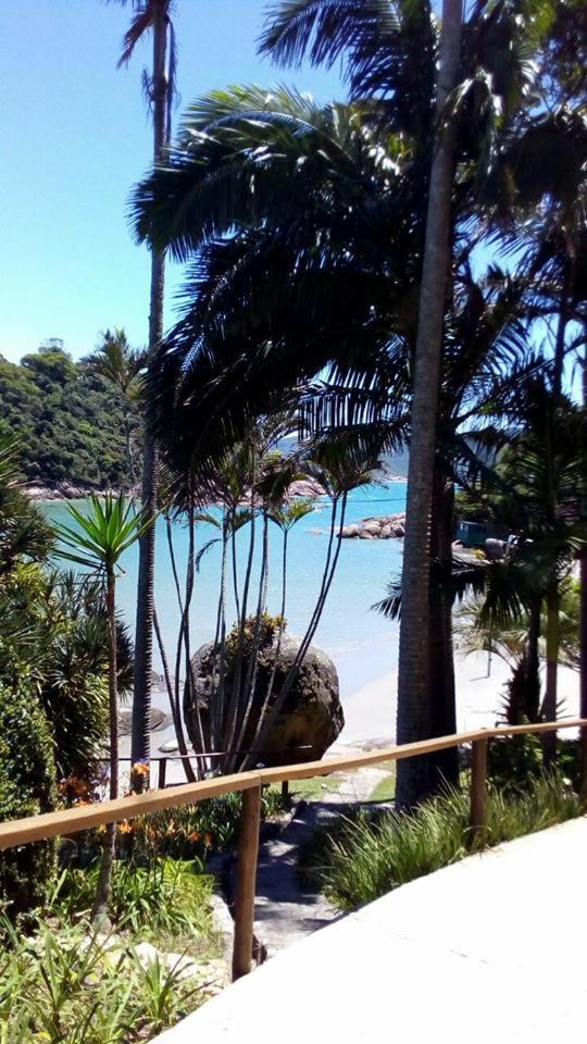Pousada Ilha Do Papagaio Palhoça Kültér fotó